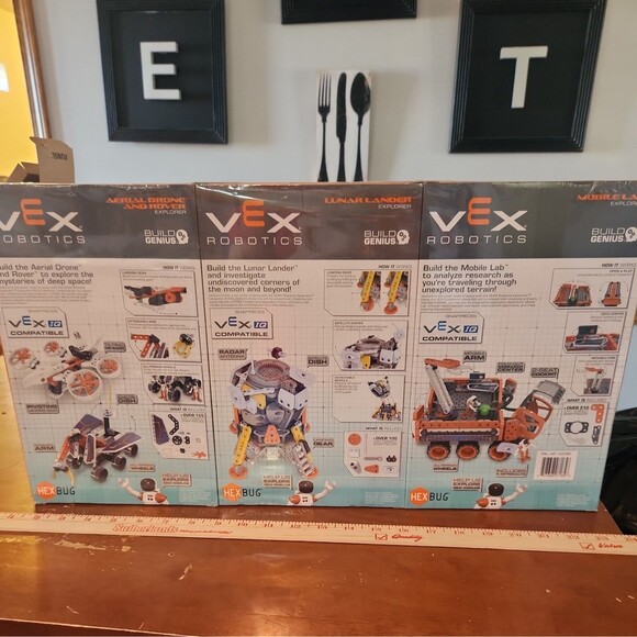 NEW HEXBUG VEX Robotics Construction Kit X3 Mobile Lab/Lunar Lander/Aerial Drone - Picture 5 of 8